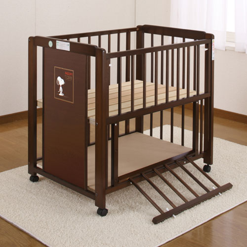 楽天市場】キンタロー 日本製ベビーベッド ミニスヌーピー棚付エコ