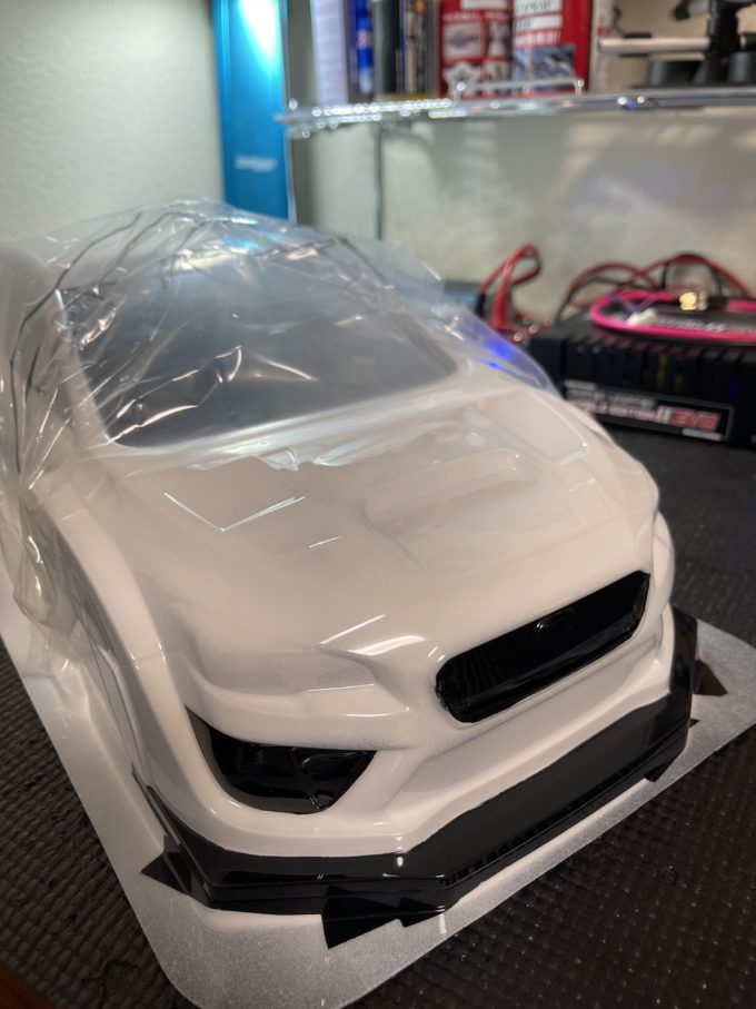 1/10RC SUBARU WRX STI NBRチャレンジ軽量ボディが完成！！てこずった