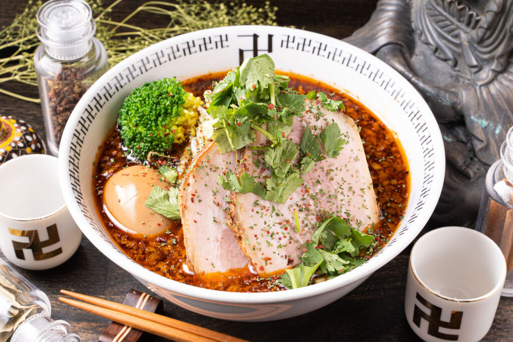 西葛西のスパイス・ラー麺 卍力（まんりき） – 西葛西のラー麺店