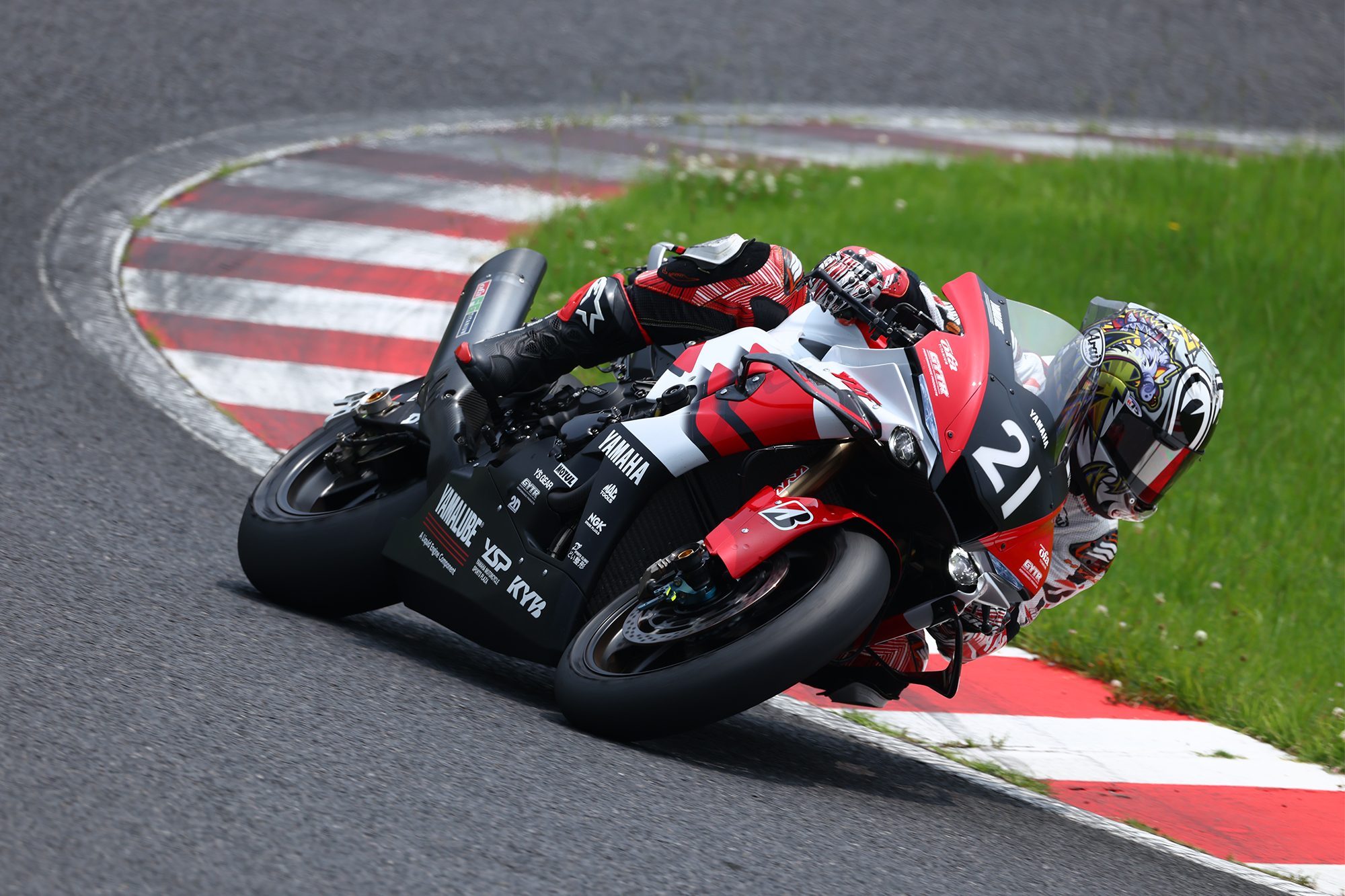 21 YAMAHA RACING TEAM | 2025 鈴鹿8耐スペシャルサイト | ヤマハ発動