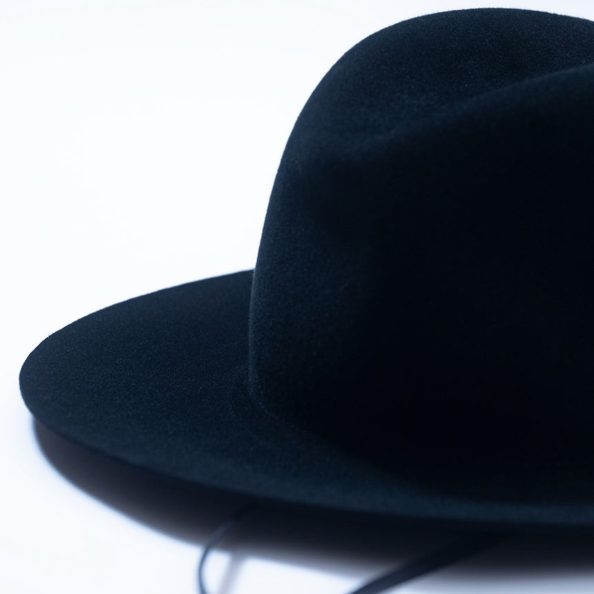 RADWIMPS x KIJIMA TAKAYUKI Hat 2025 (RABBIT・ストラップ付き)＜申込