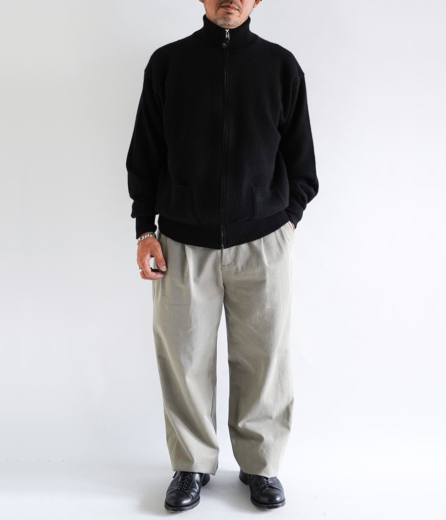 HERILL Goldencash Zipup Sweater [BLACK] - Fresh Service NECESSARY