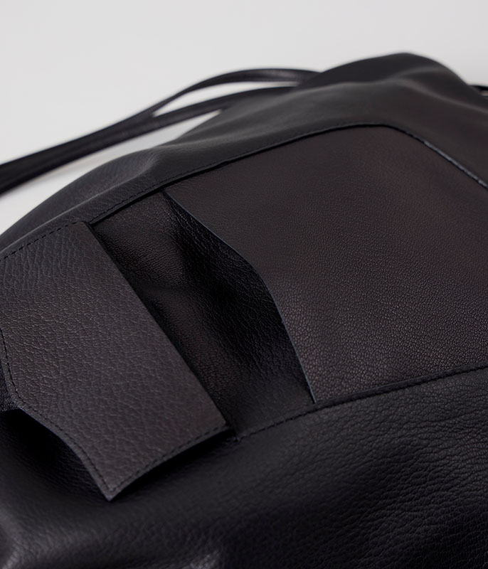 NICENESS ROGER [BLACK] - Fresh Service NECESSARY or UNNECESSARY