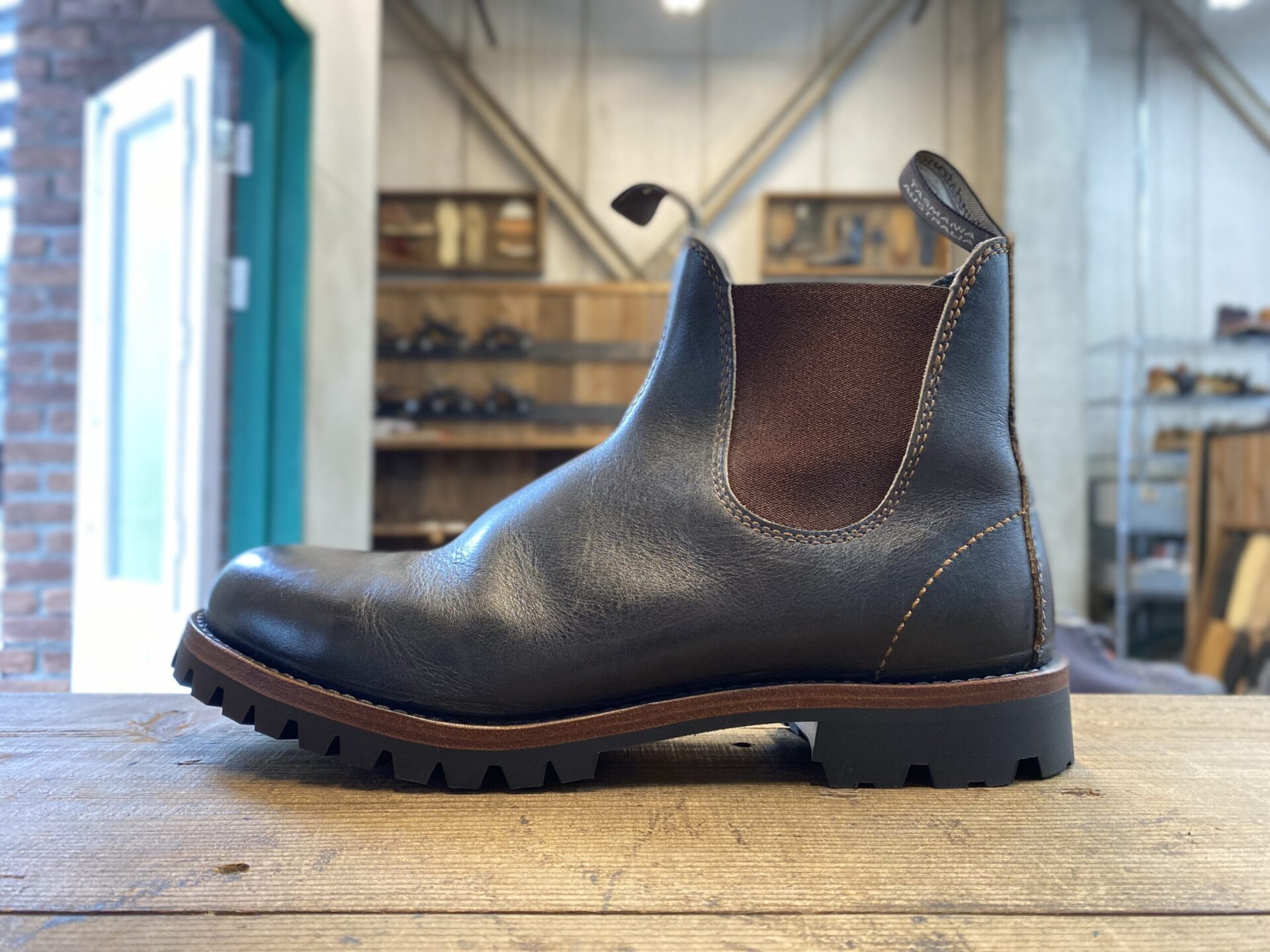 ブランドストーン】【加水分解】ソールがひび割れしたブランドストーン