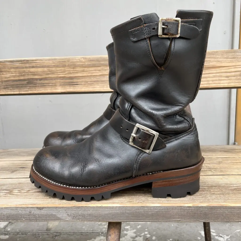 レッドウィングエンジニアブーツのソール交換修理 ダブルミッド