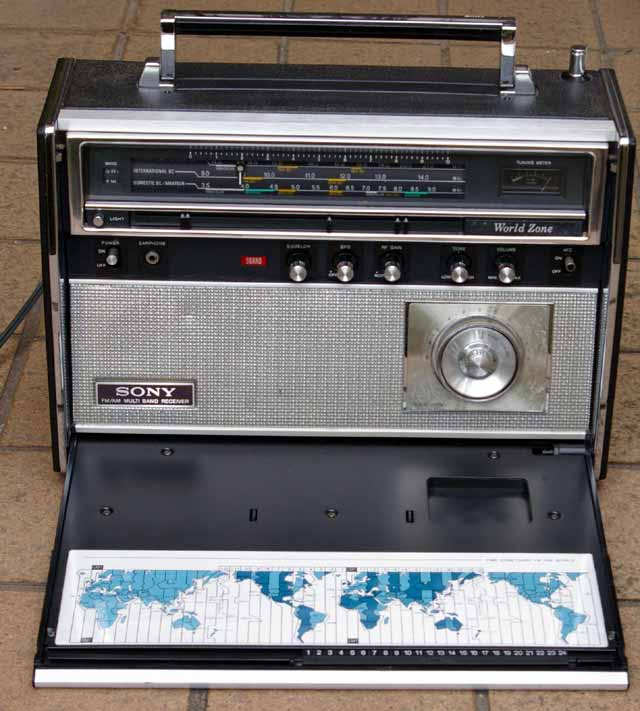 BCLラジオの修理体験記 ソニーCRF－5090