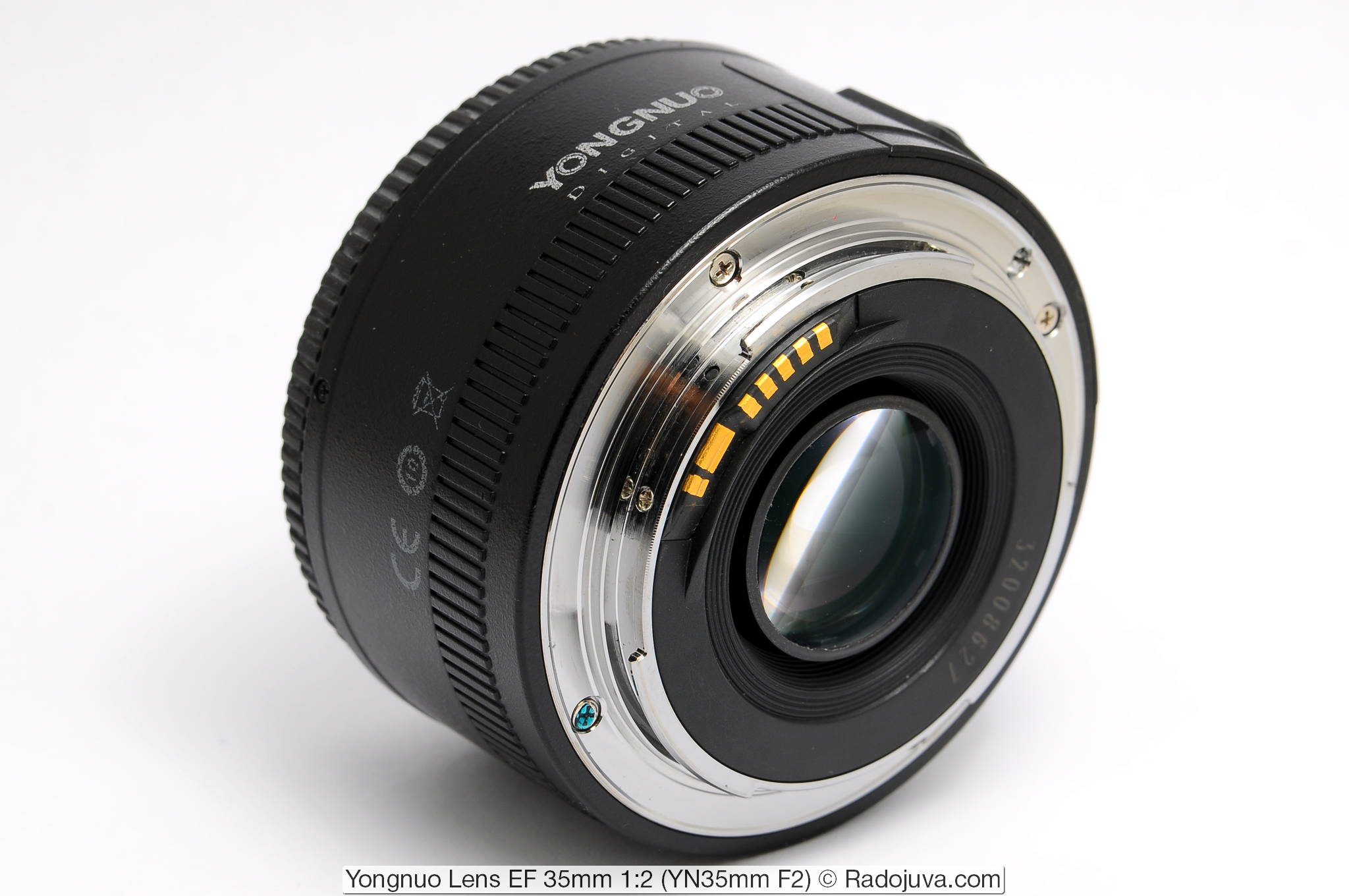 Review of Yongnuo 35mm f / 2 (YN EF for Canon) | Happy