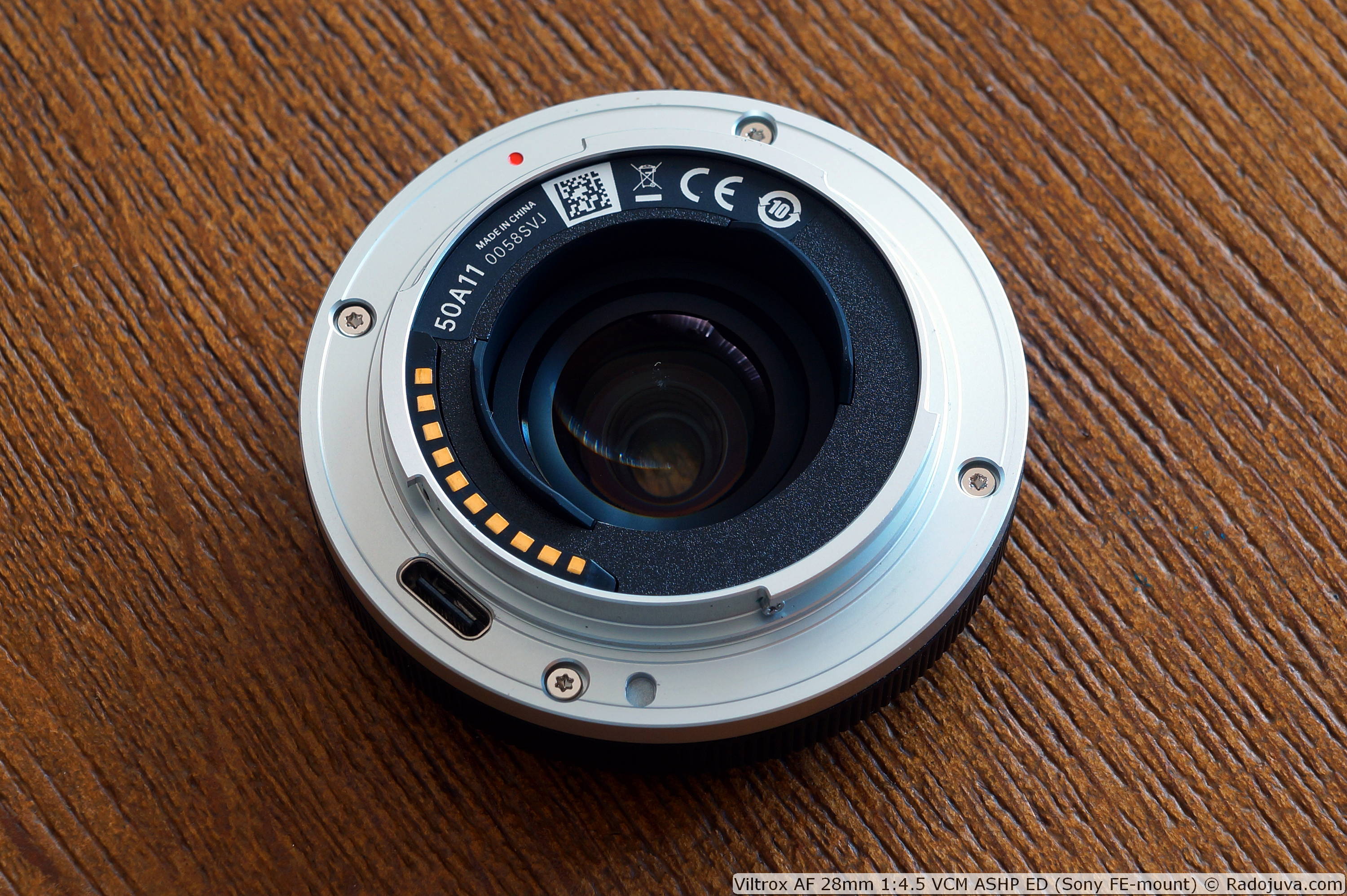 Viltrox AF 28mm 1:4.5 VCM ASHP ED Pancake Lens Review | Radozhiva