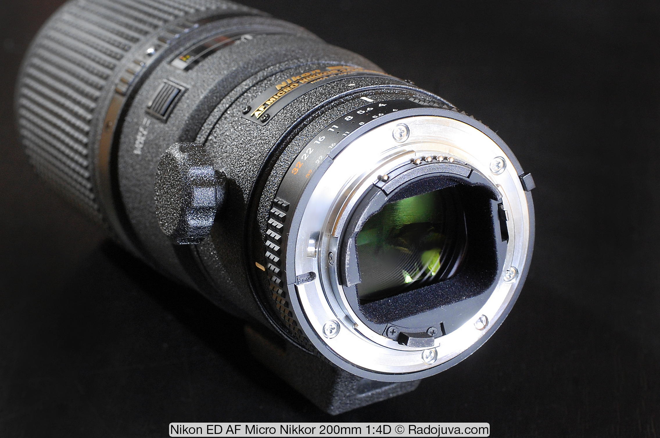 Nikon ED AF Micro Nikkor 200mm 1: 4D Review | Radozhiva