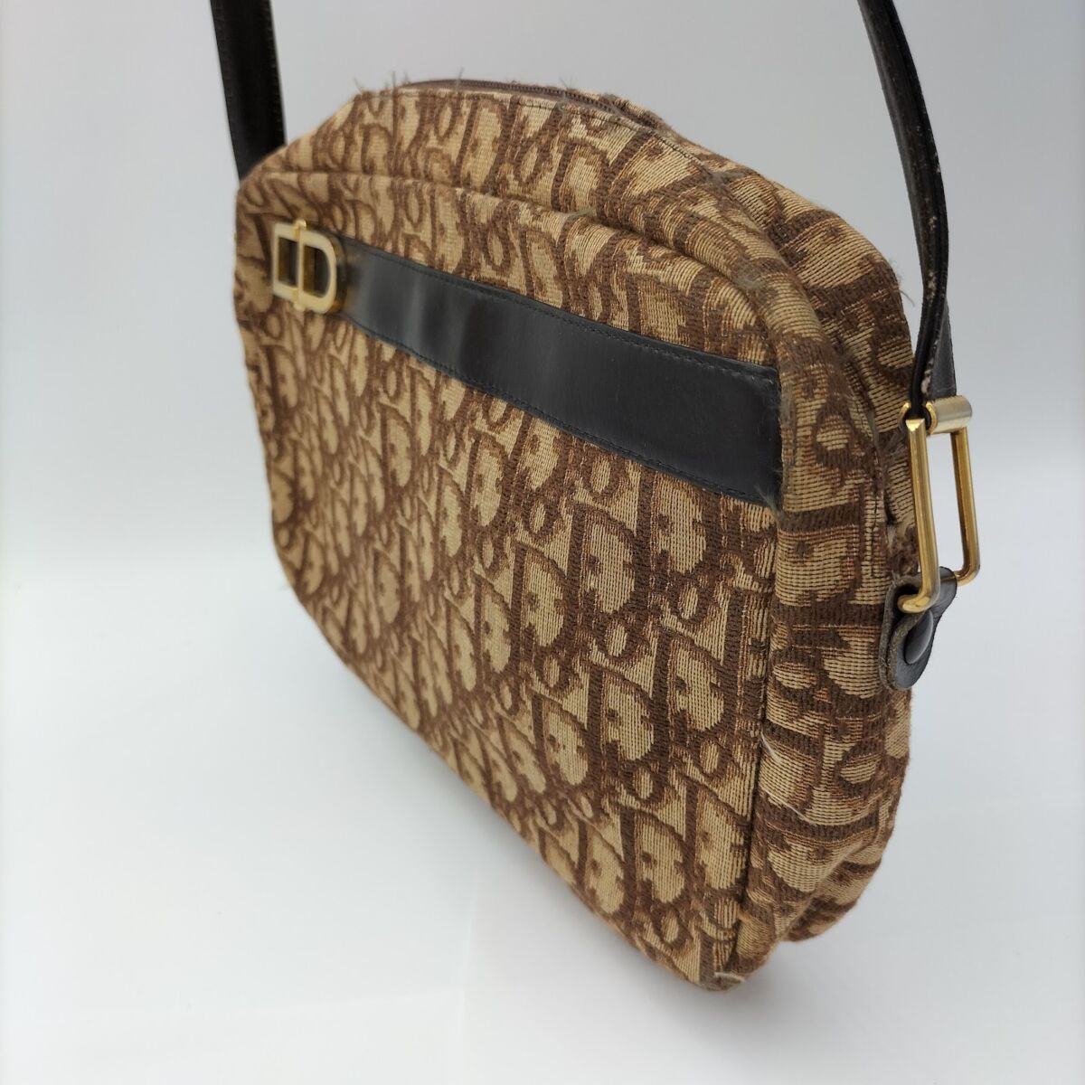 ディオールのバッグは捨てる前にまずは査定を！ 群馬県のお客様 - 買取