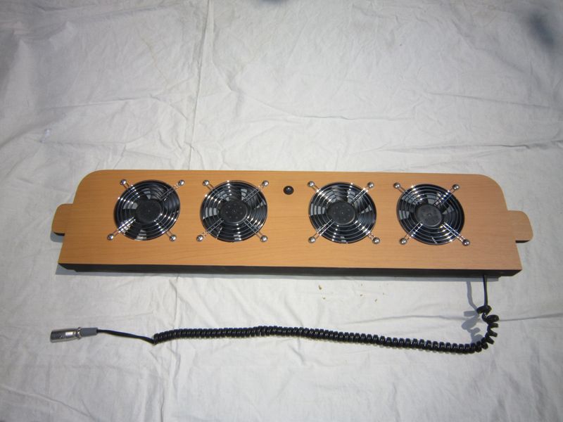 窓用排気4連ファンセット | キャンピングカー・軽キャンピングカーの