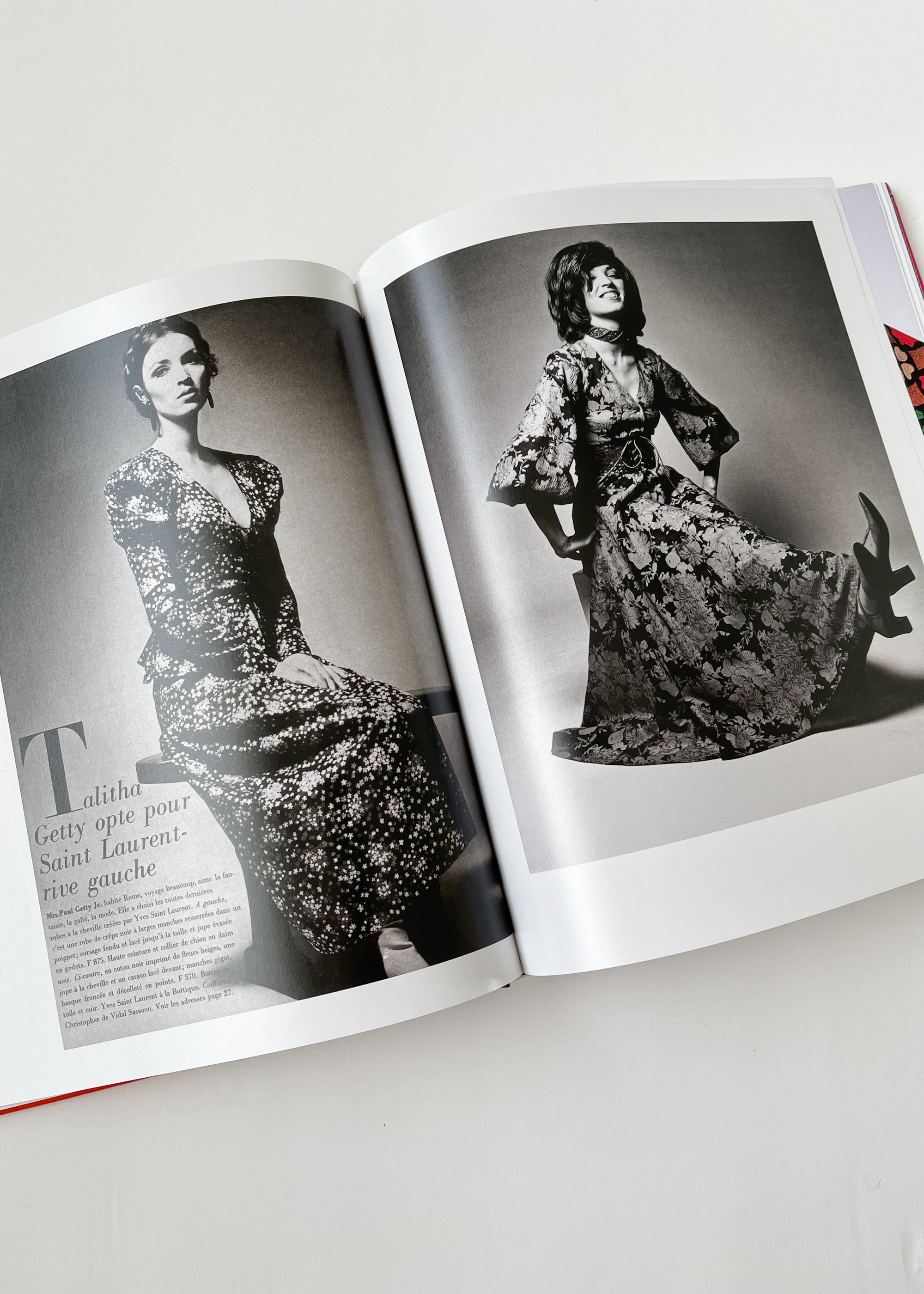 サンローラン リヴゴーシュ Fashion Revolution 洋書 Saint Laurent