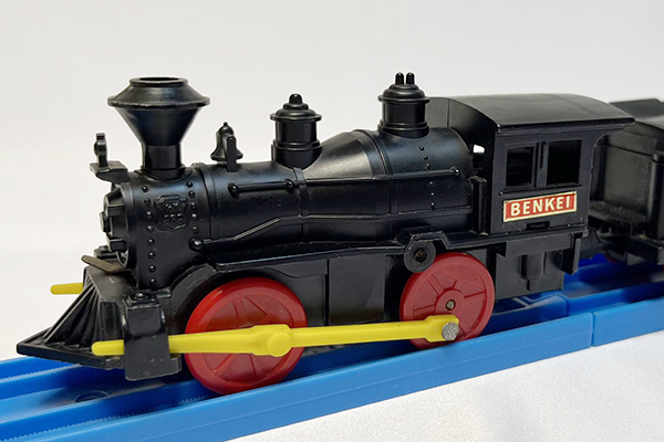 元祖リアルクラス？プラレール初代「弁慶号」の造形美がスゴい