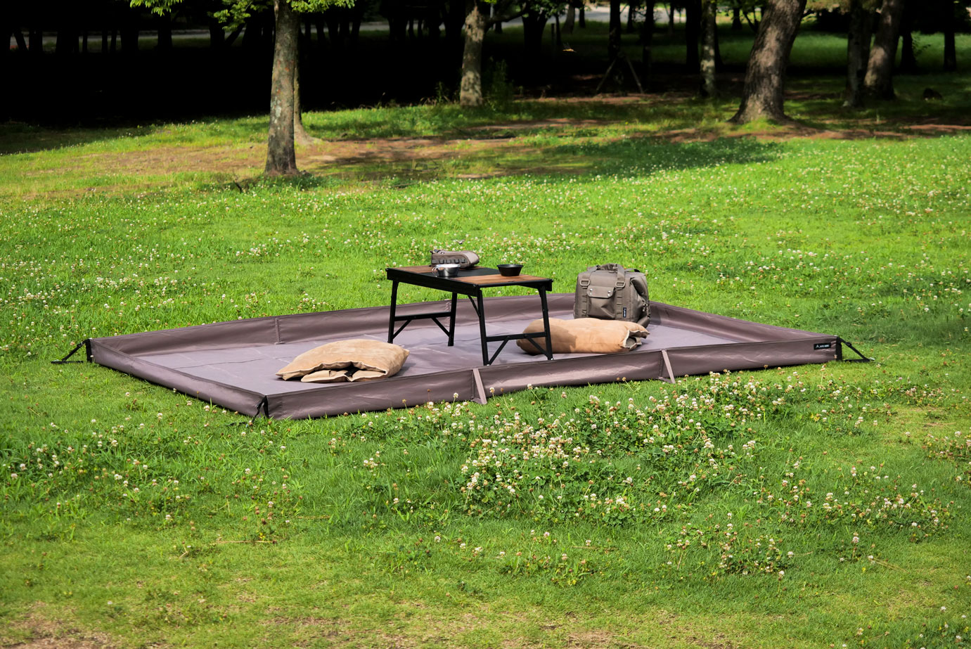 Living Floor Sheet （リビングシートフロアマット付）｜PRODUCT