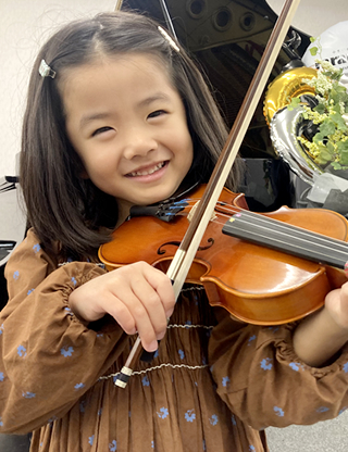 滋賀県東近江市のヴァイオリン・ピアノ・リトミック・ドラムの音楽教室
