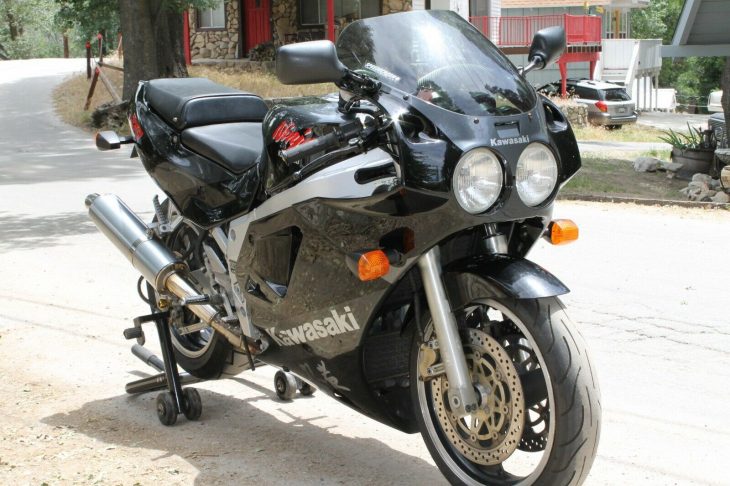 kao Details, Details: 1989 Kawasaki ZX-7 for Sale - Rare
