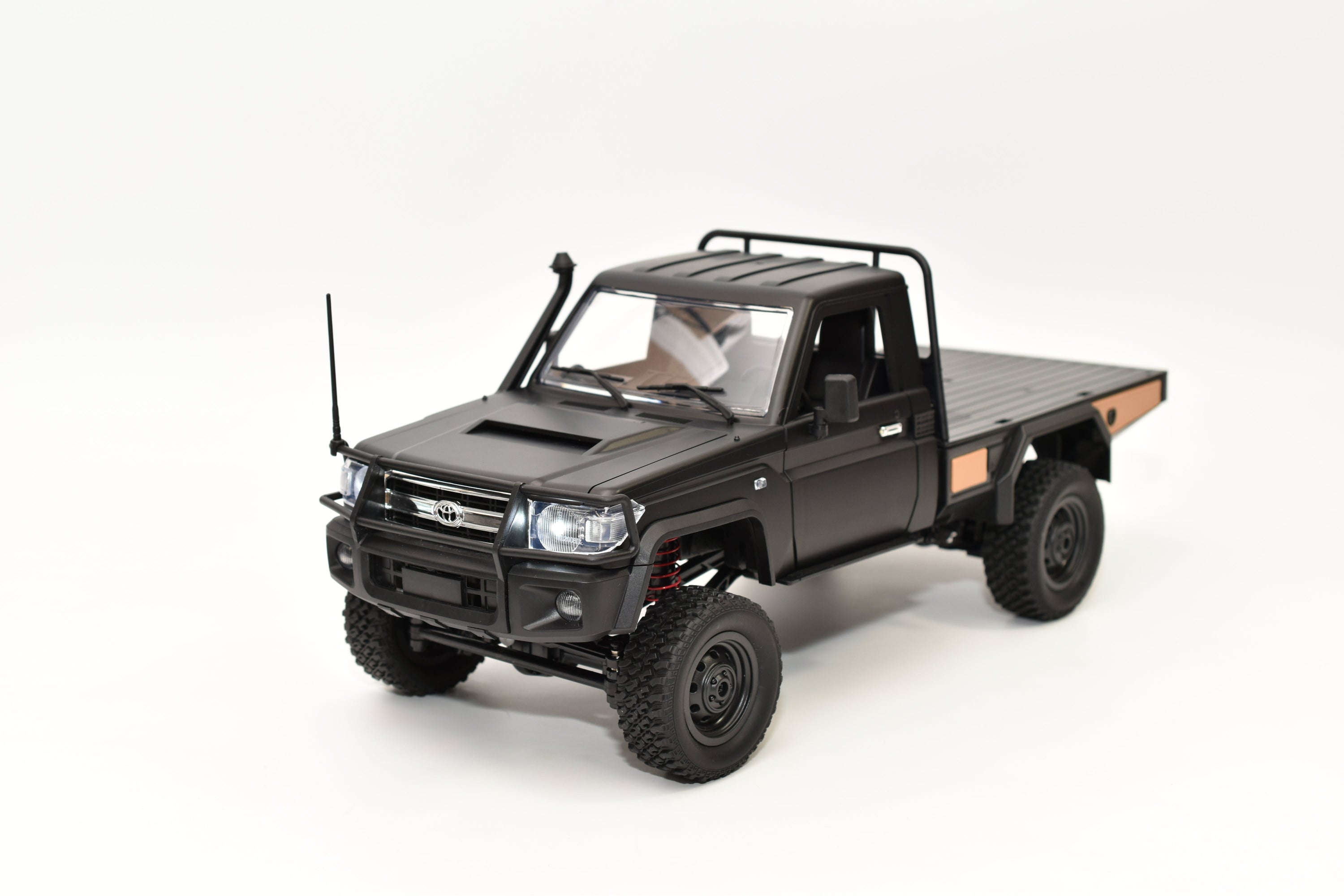 MNモデル トヨタ ランドクルーザー79オーバランド仕様 アウトドア