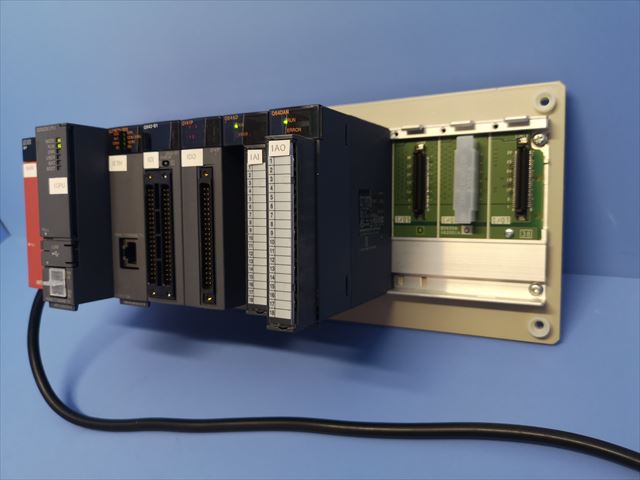 三菱PLC／MELSEC-Qシリーズ | RBテクノロジー | 中古ハイテク機器 販売