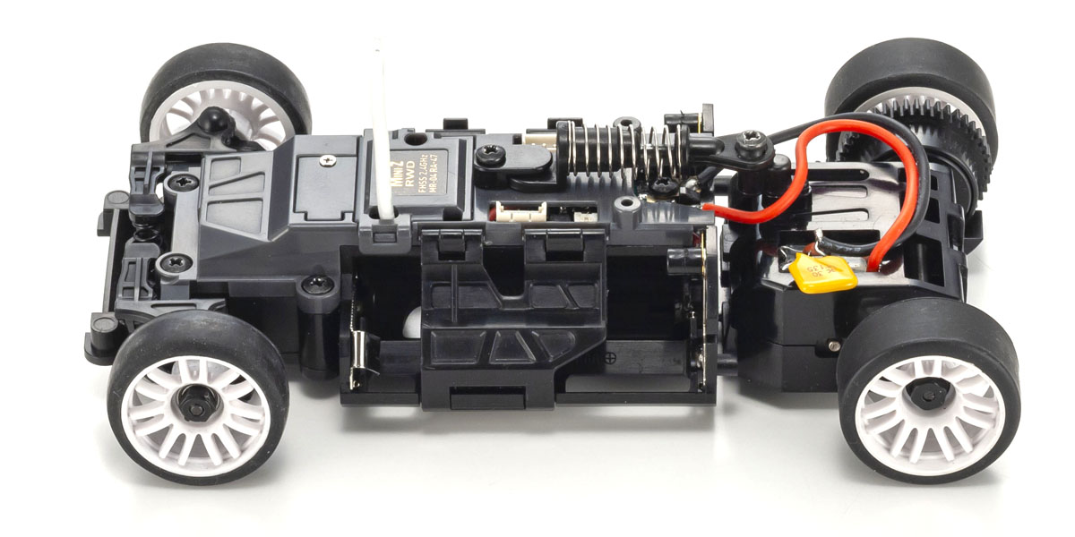 ミニッツRWD MR-04 レディセット シボレー コルベット C8.R クローム