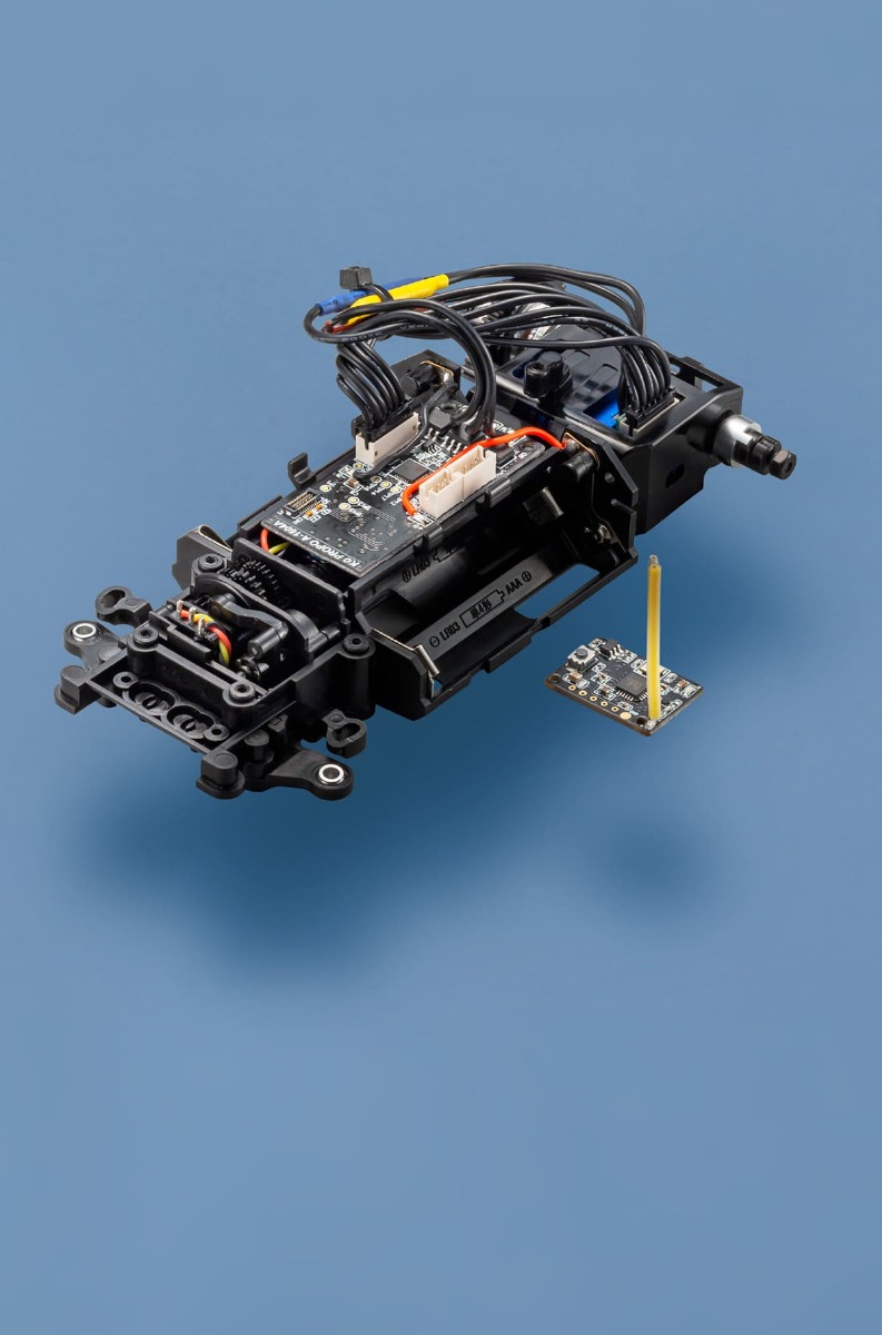 MINI-Z RACER MR-04EV02 CHASSIS SET 60TH ANNIVERSARY LIMITED