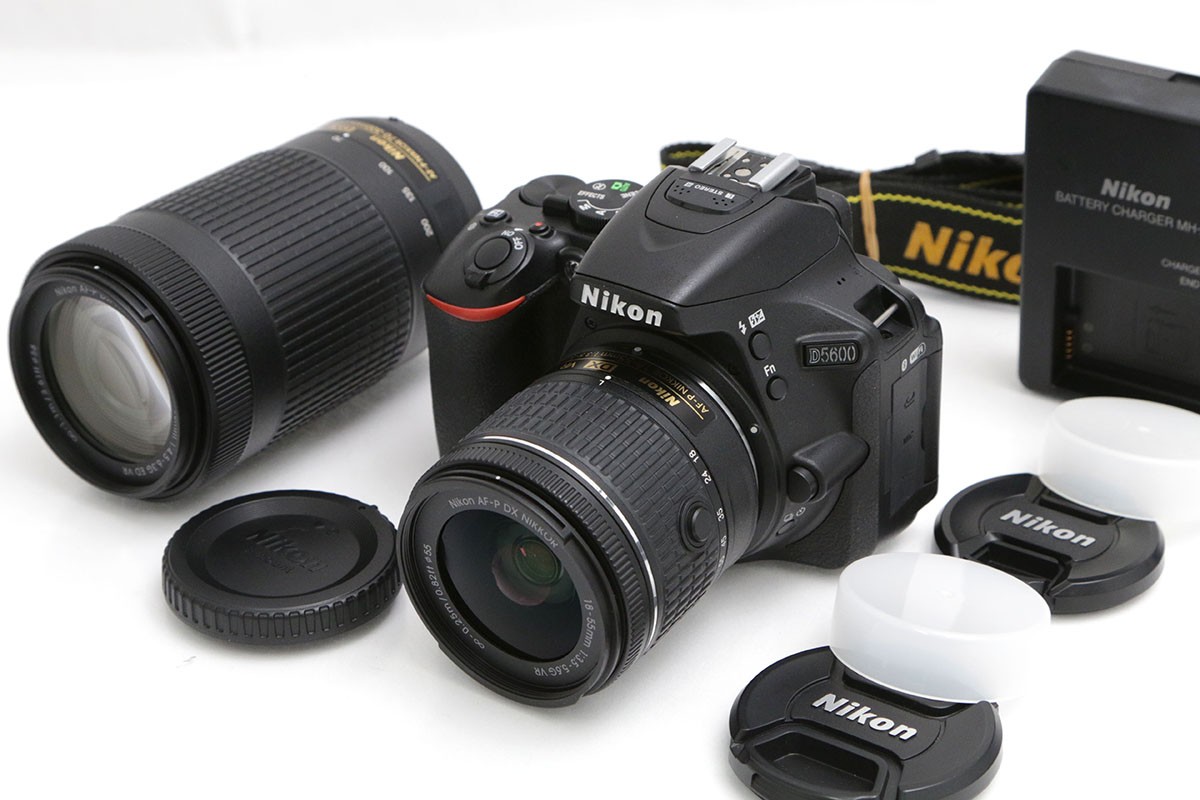 Nikon D5600 ダブルズームキット 【公式通販】
