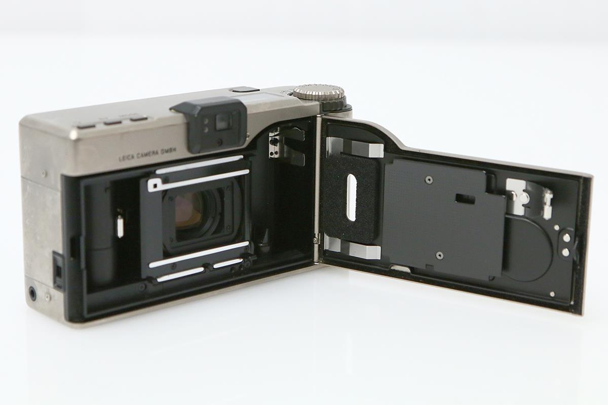 minilux SUMMARIT 40mm F2.4 γN748-3U3B | ライカ | コンパクト