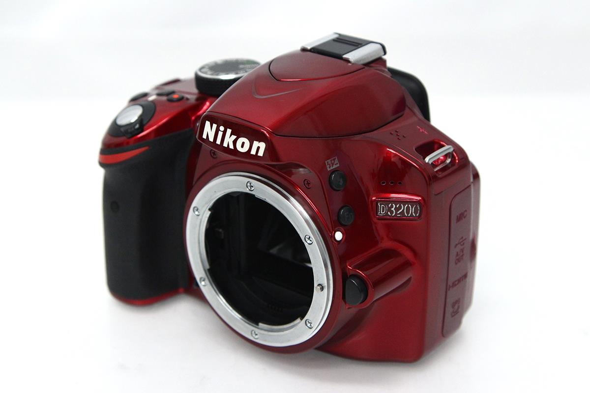 D3200 18-55 レンズキット レッド CA01-M2145-2P2A | ニコン