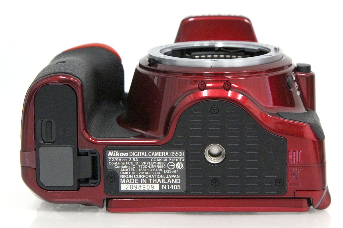 D5500 18-55 VR II レンズキット レッド CA01-A11225-3Y4 | ニコン
