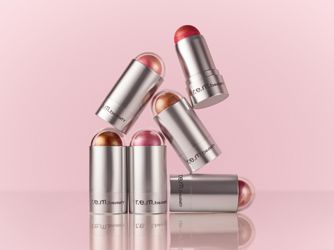 r.e.m. beauty} – rem beauty