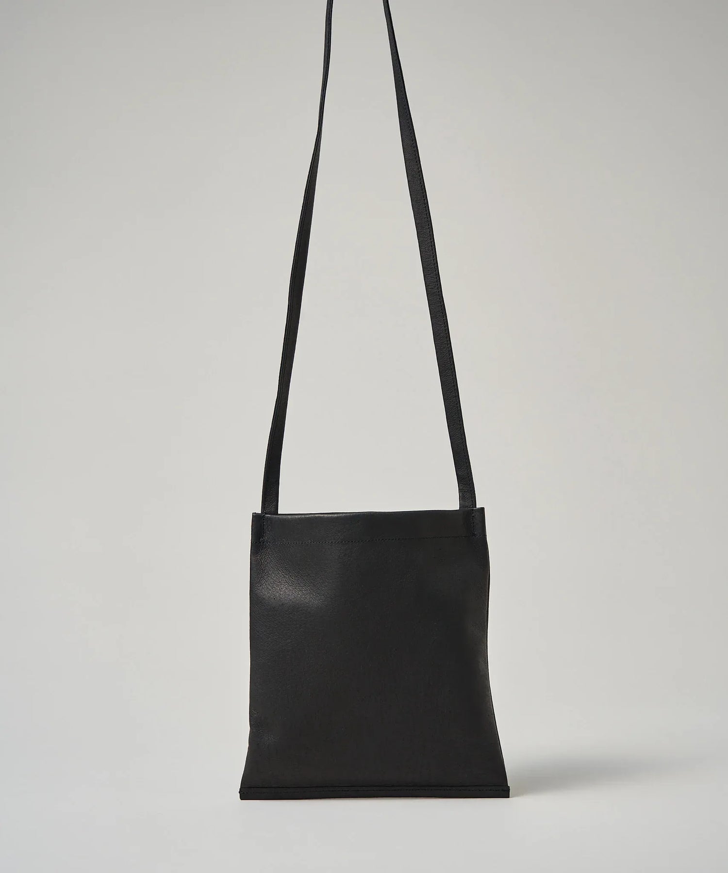 REN】シンプル豚革レザーバッグ - 小ぶりな男女兼用サコッシュ