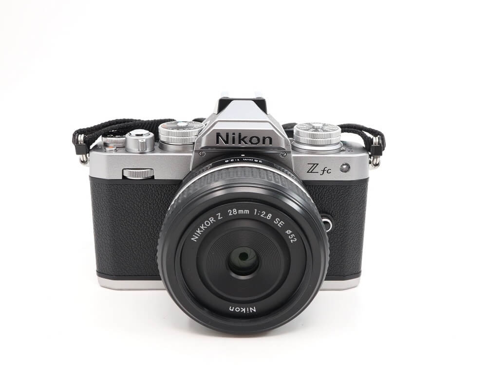 Nikon待望のミラーレス一眼 「Z fc」の魅力 | カメラレンタルの専門店