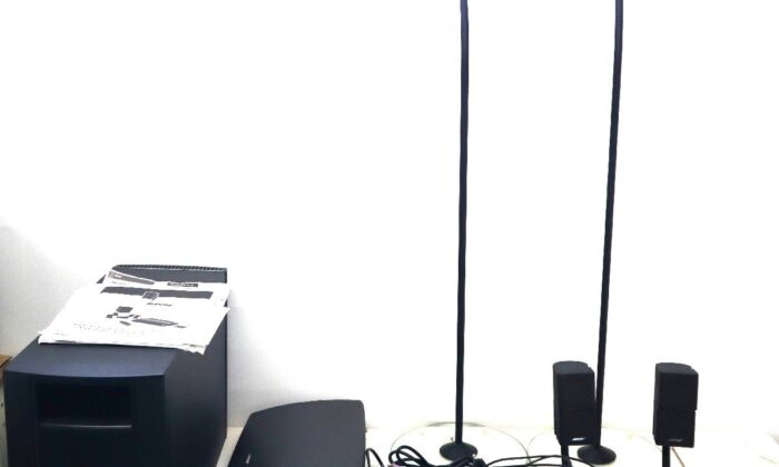 BOSE 301-AV MONITOR スピーカー ペア 吊り下げ金具付き DIRECT