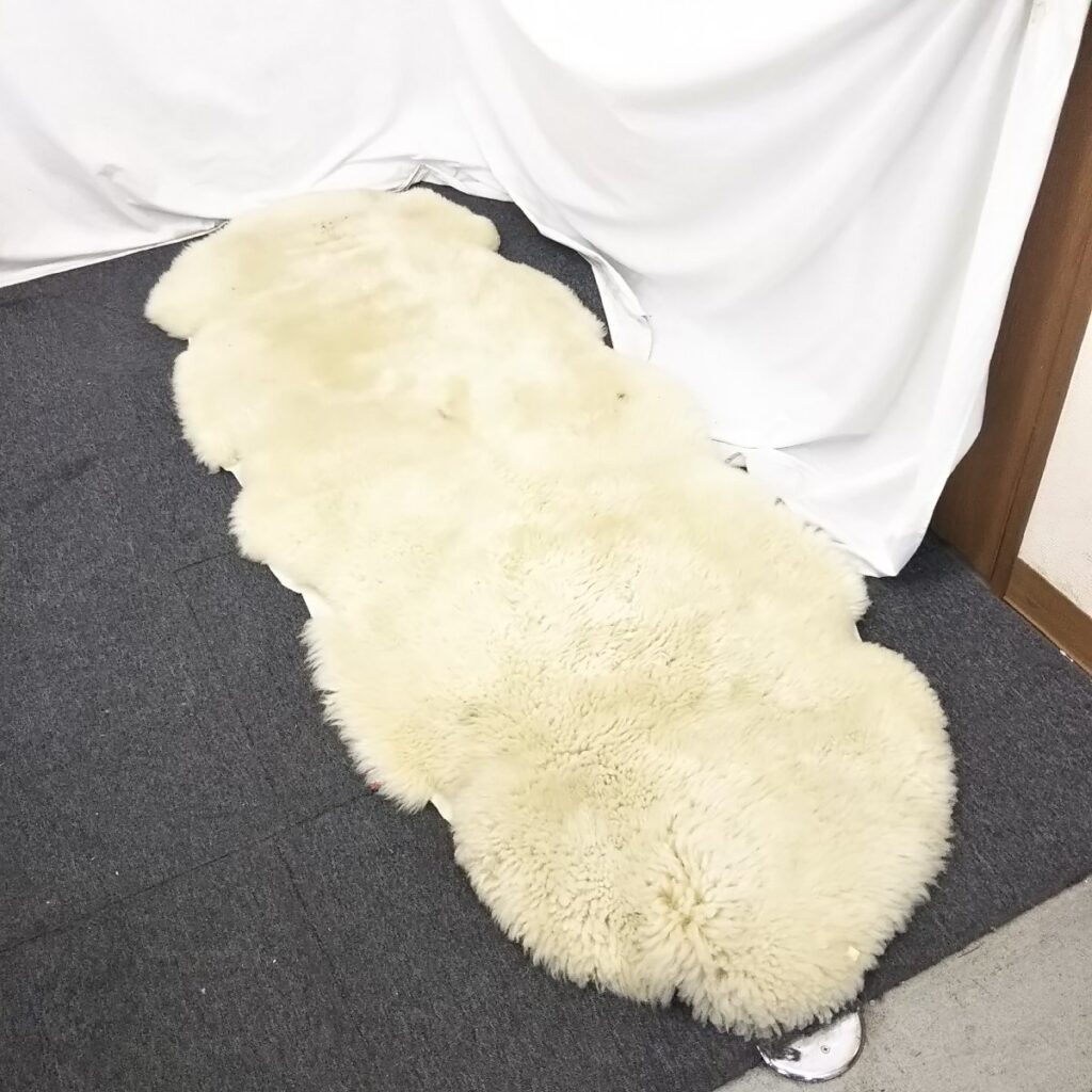 ムートン 敷物 ニチロムートン マット ラグ 羊毛 現状品の買取実績【錬
