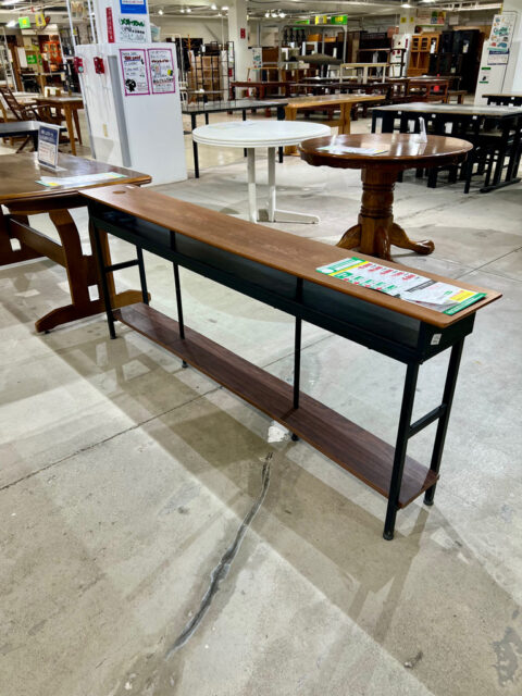 ｶｳﾝﾀｰﾃｰﾌﾞﾙ – 沖縄の家具・家電・健康器具・インテリア用品などの中古