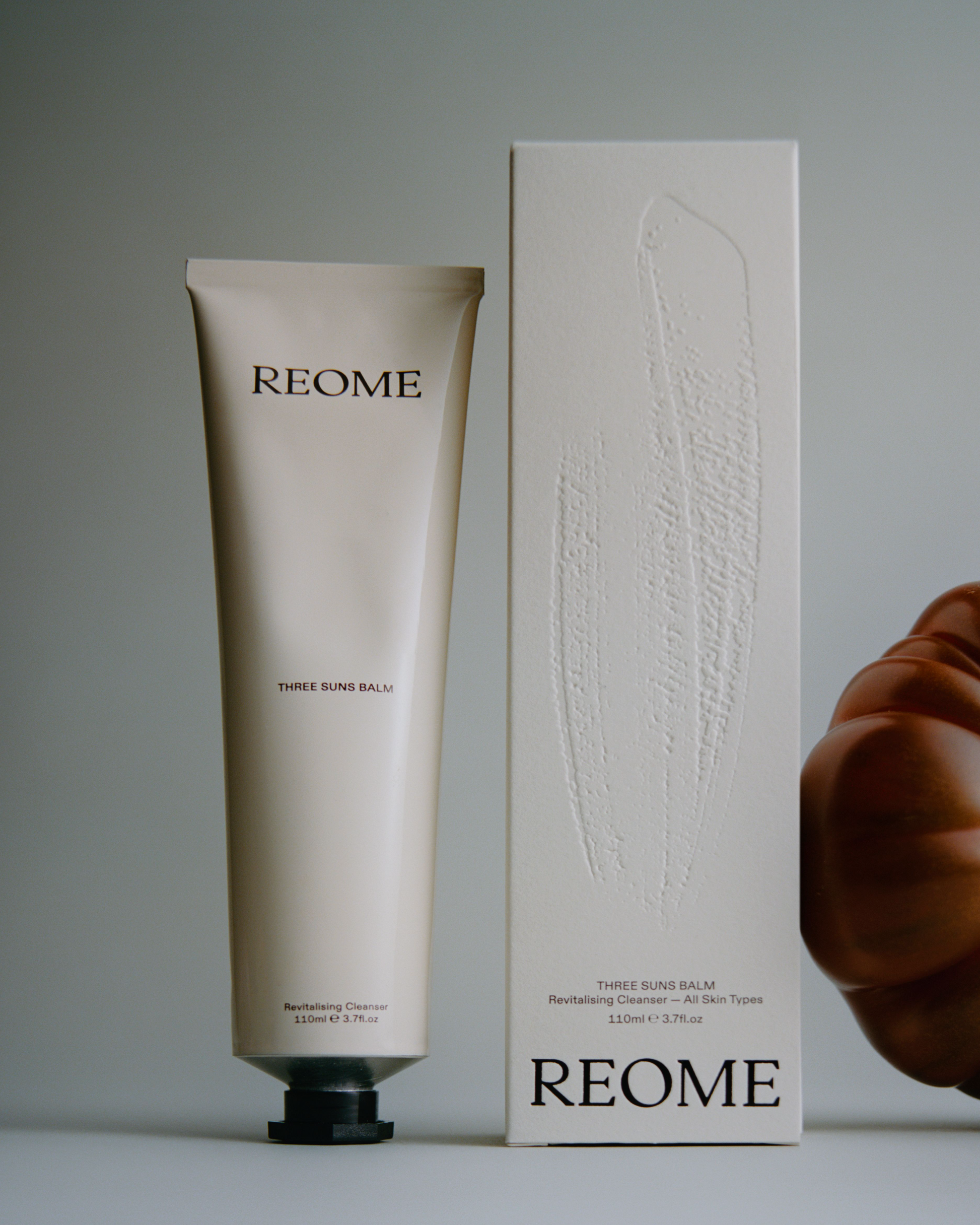 THREE SUNS BALM | Revitalising Facial Cleanser – REOME