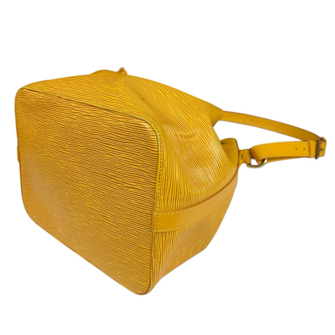 LOUIS VUITTON ルイヴィトン プチノエ エピ ショルダーバッグ