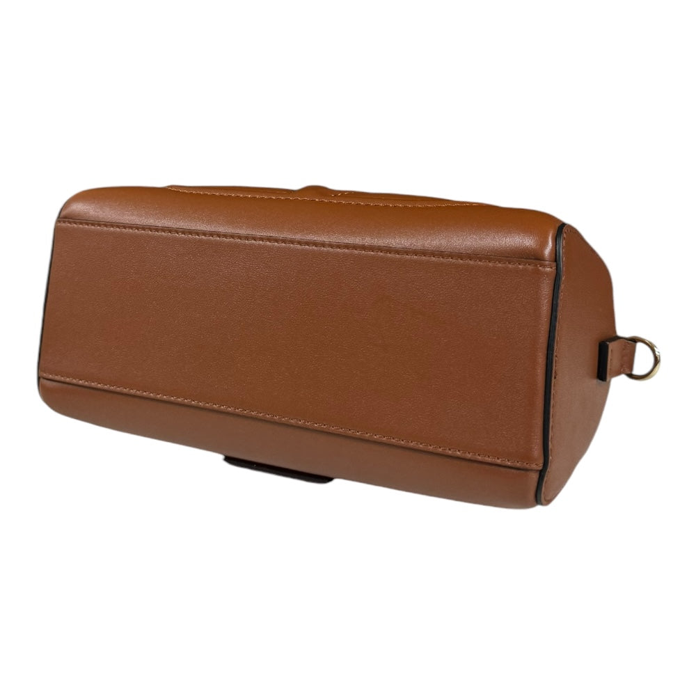 Valentino Garavani ヴァレンティノ・ガラヴァーニ ショルダーバッグ