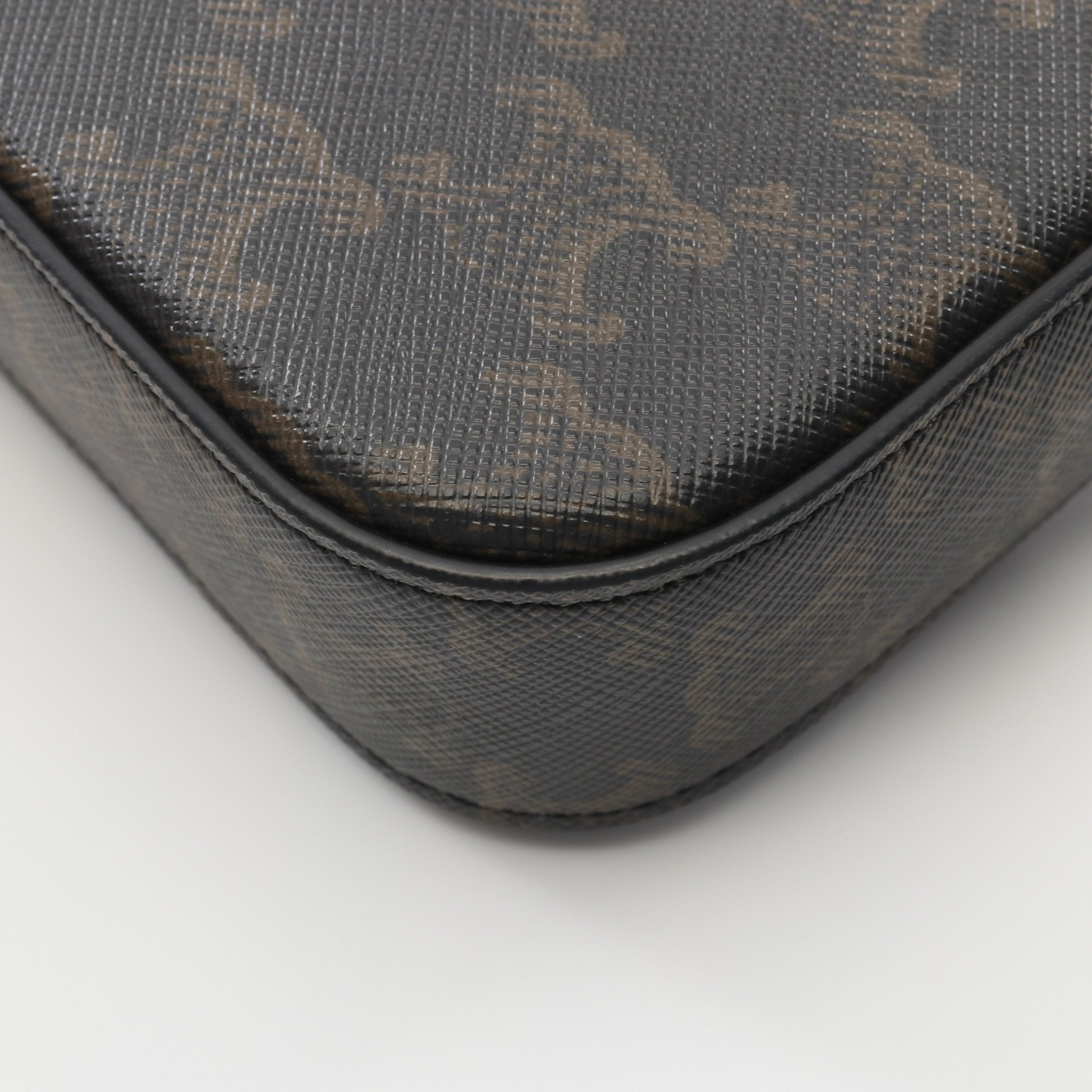 クロード トリオンフ ワンショルダーバッグ PVC レザー ブラック