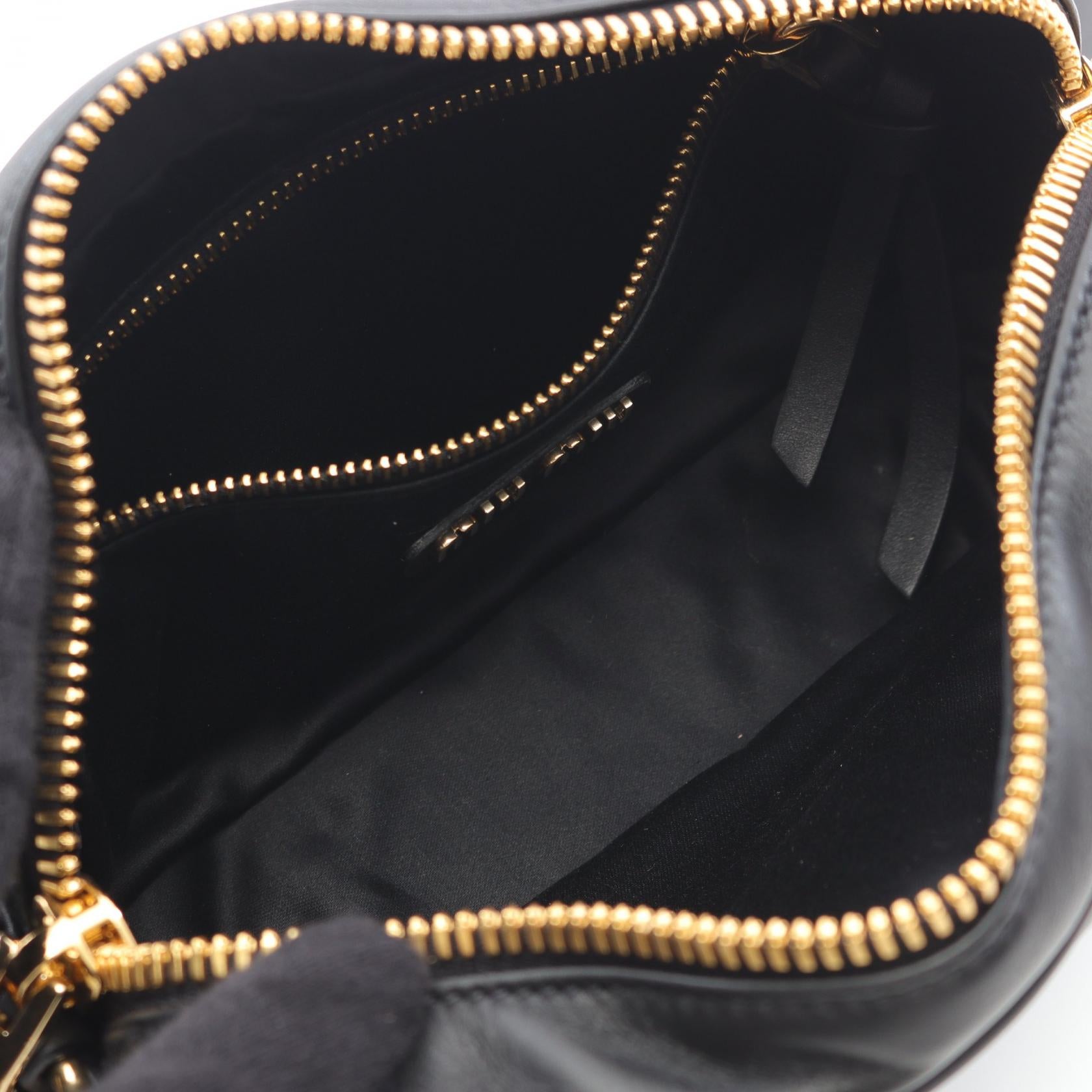 ショルダーバッグ レザー ブラック ミュウミュウ – RECLO