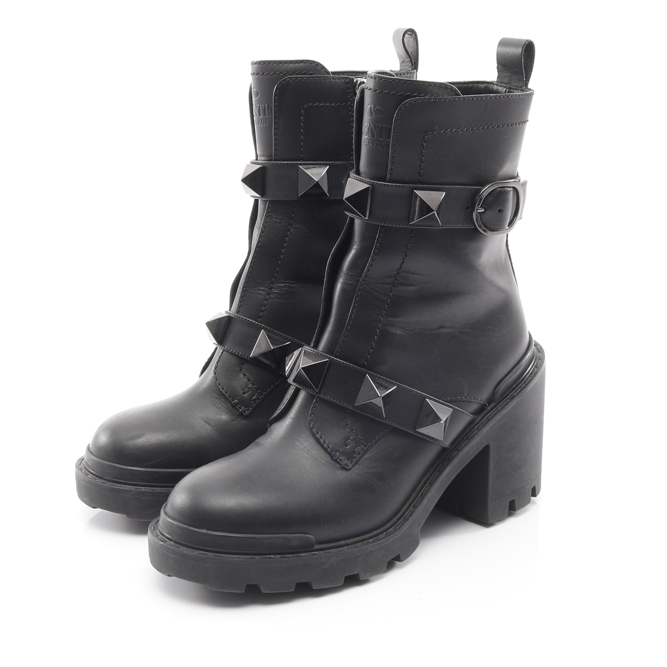 ロックスタッズ ショート ブーツ レザー ブラック ヴァレンティノ – RECLO