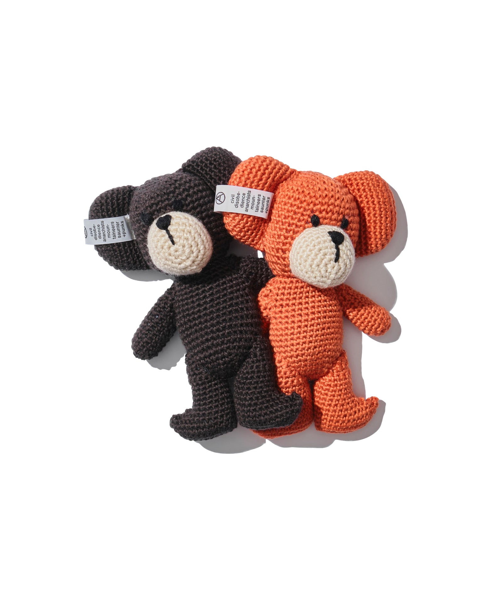 Mountain Research /Mic Bear- C.Gray – redtriangle