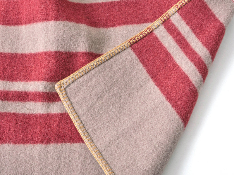 Horse Blanket Research / Horse Blanket 1/2 - Gray/Burgundy