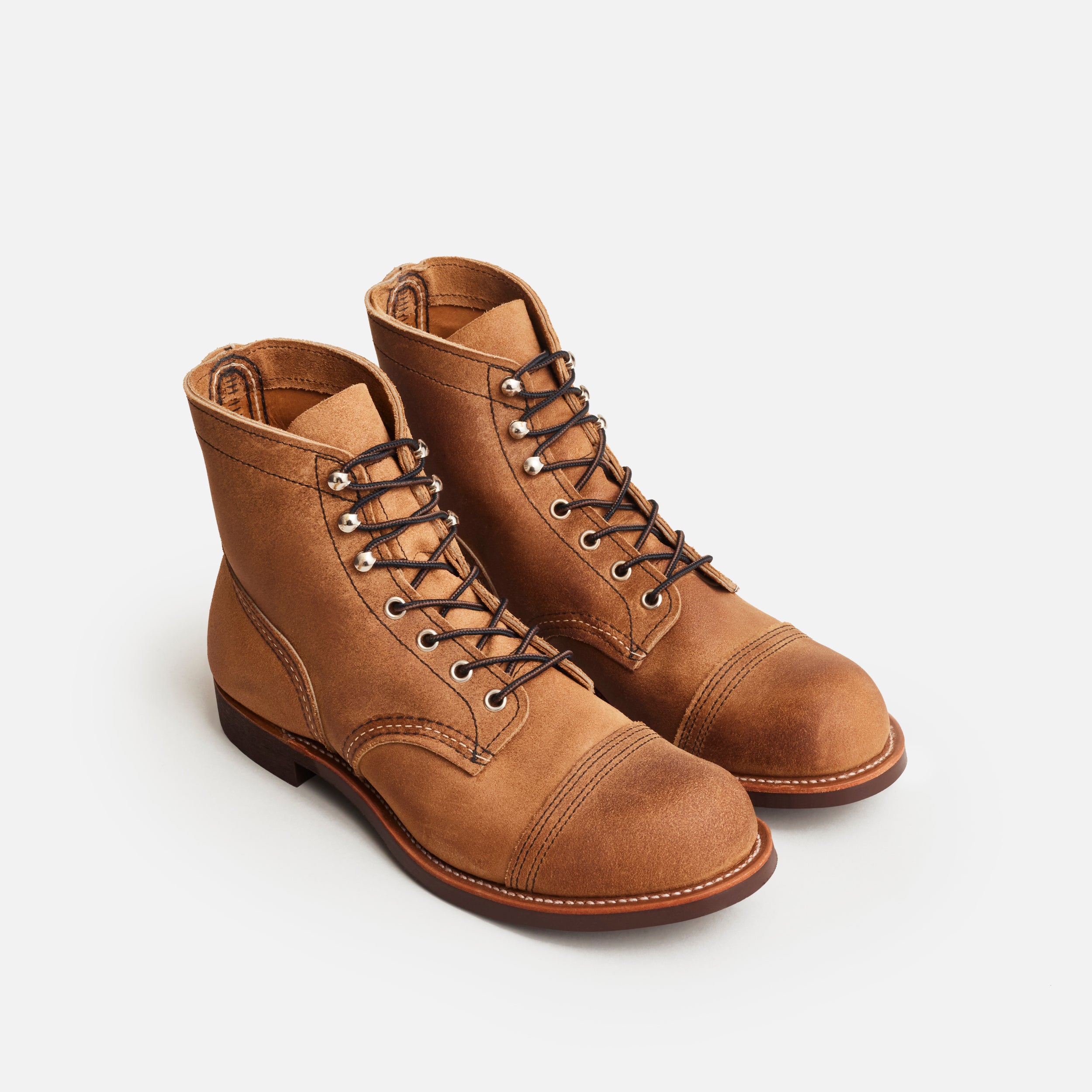 8083 Iron Ranger Hawthorne Muleskinner – Red Wing Amsterdam