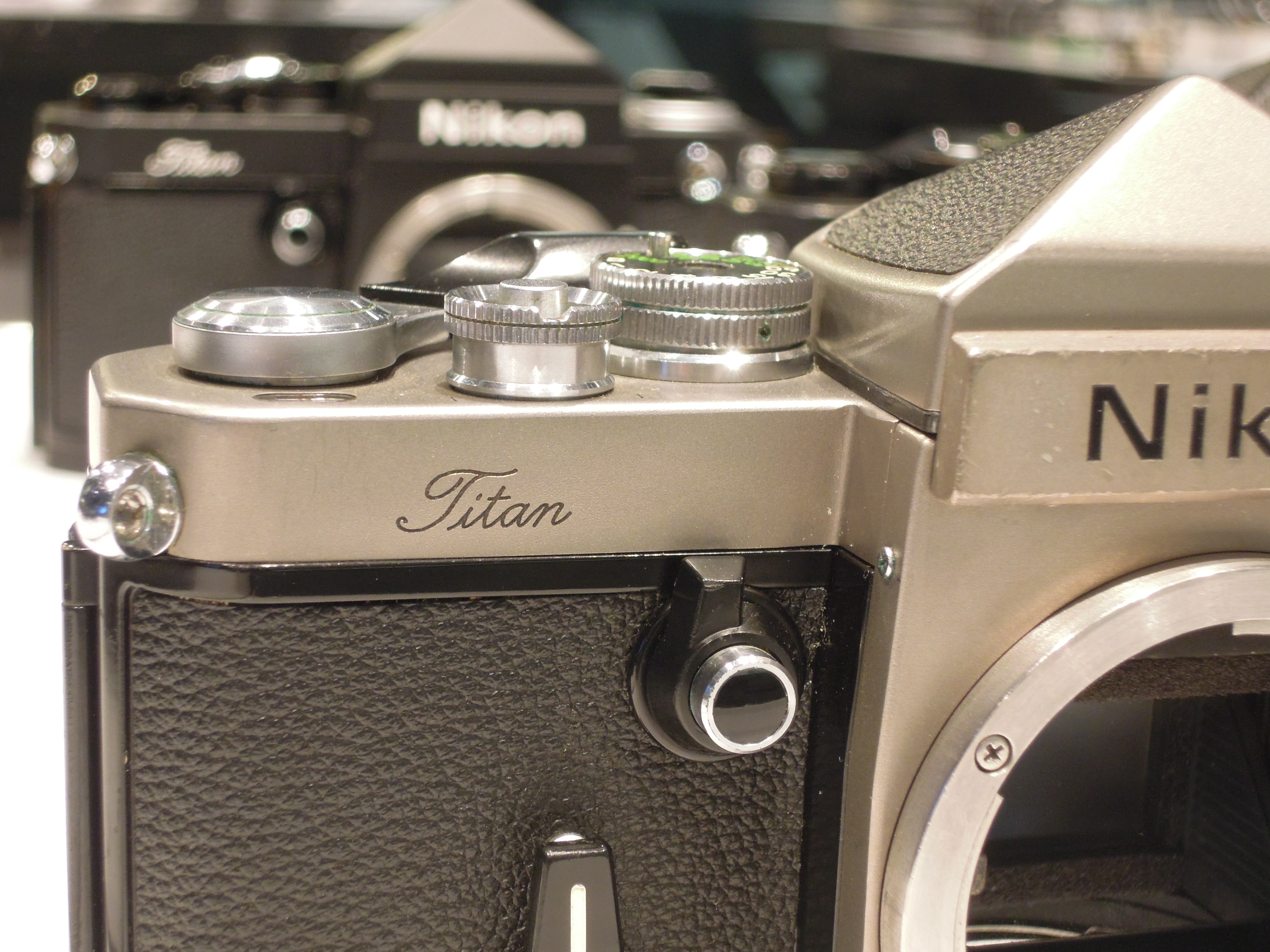 Nikon F2 50th Anniv. 3