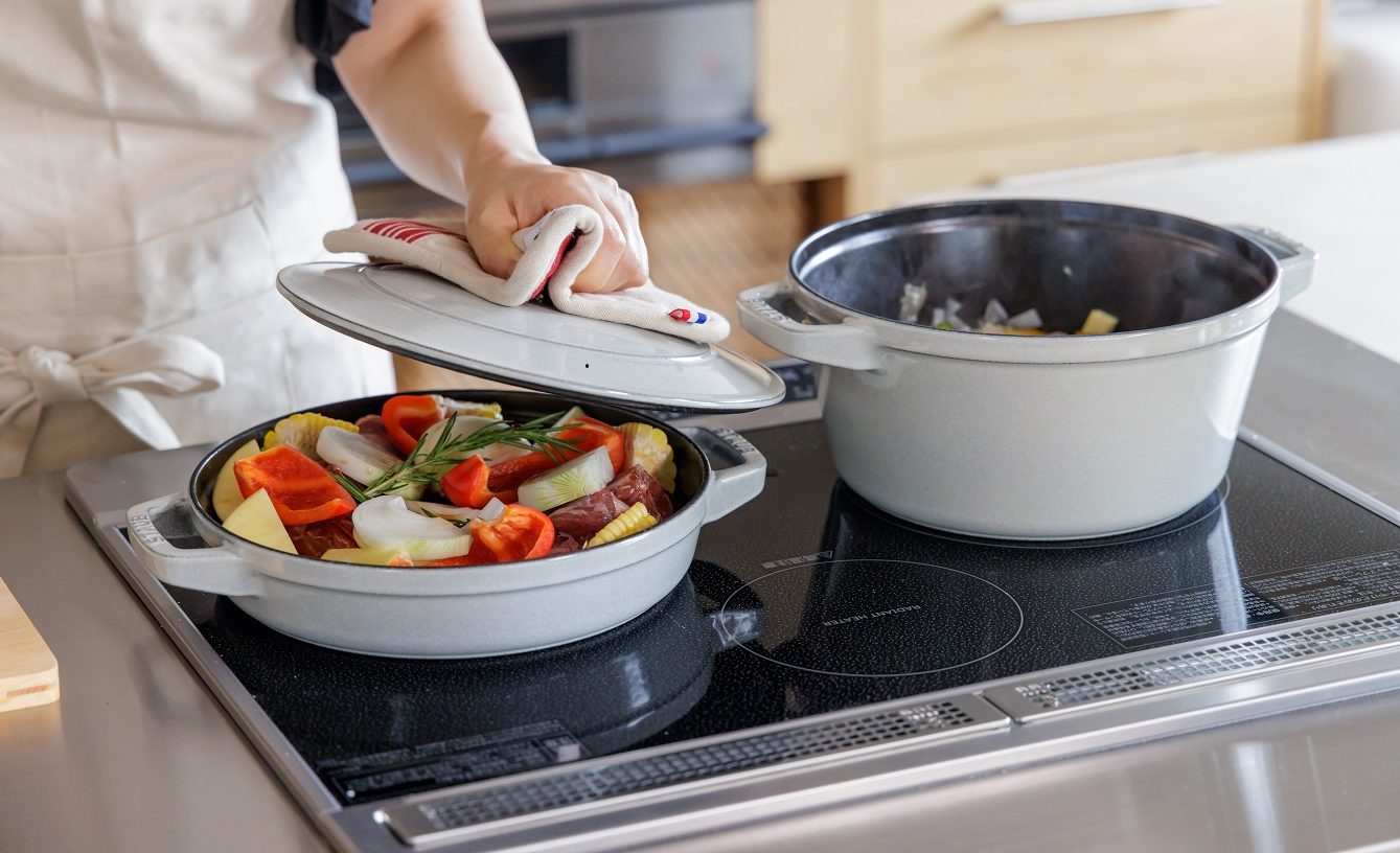 プレゼント ストウブ最強の最新作 | REAL KITCHEN&INTERIOR（リアル