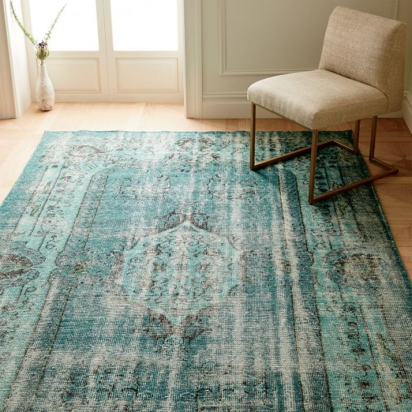 石田ゆり子さん も夢中なインテリア アイテム【オーバーダイ】ラグ と