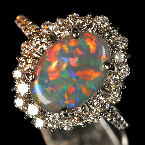 オーストラリアライトニングリッジ産ブラックオパール 2.0ct