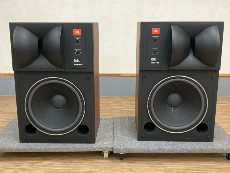 JBL 4425 スピーカー修理実例と価格（2022年6月修理） – レリック