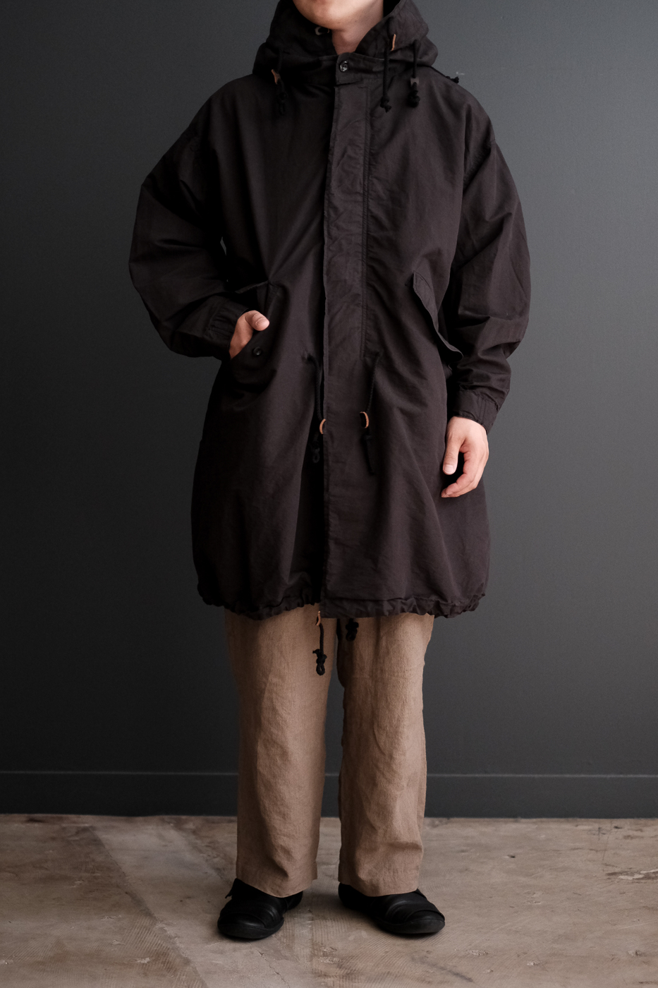 Fish tail long coat (Cotton silk typewriter) col.black | Re;li