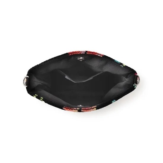 色違いも買ってずっと一緒」FEILER（フェイラー）の“チェリー柄スマホ